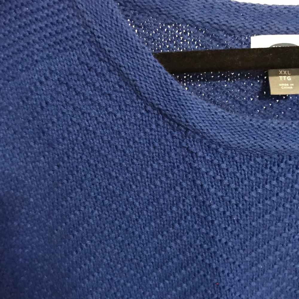 Sweater - Picture 4 of 4